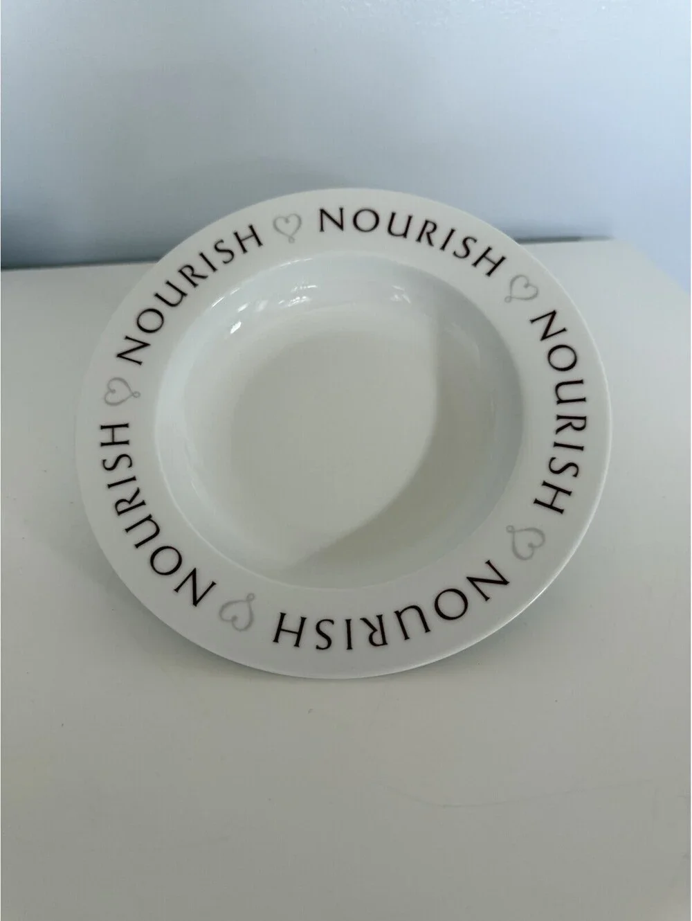 2014 PAMPERED CHEF Nourish Bowl, Round Up from the Heart, Feeding Families EUC